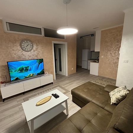 Petar Apartment Podgorica Bagian luar foto