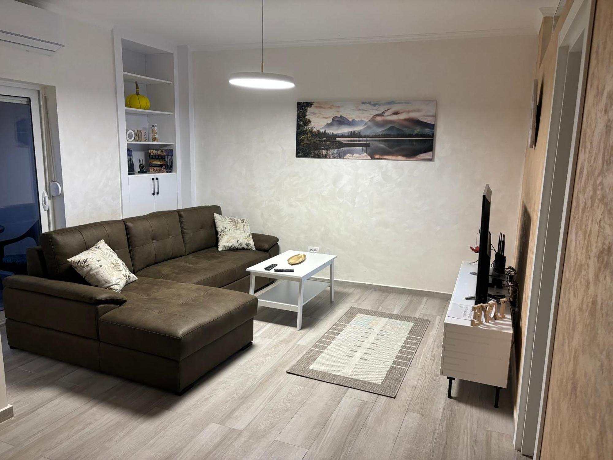 Petar Apartment Podgorica Bagian luar foto